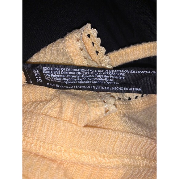 Urban Outfitters Pale Yellow Crop Top Tank Medium - Picture 4 of 4